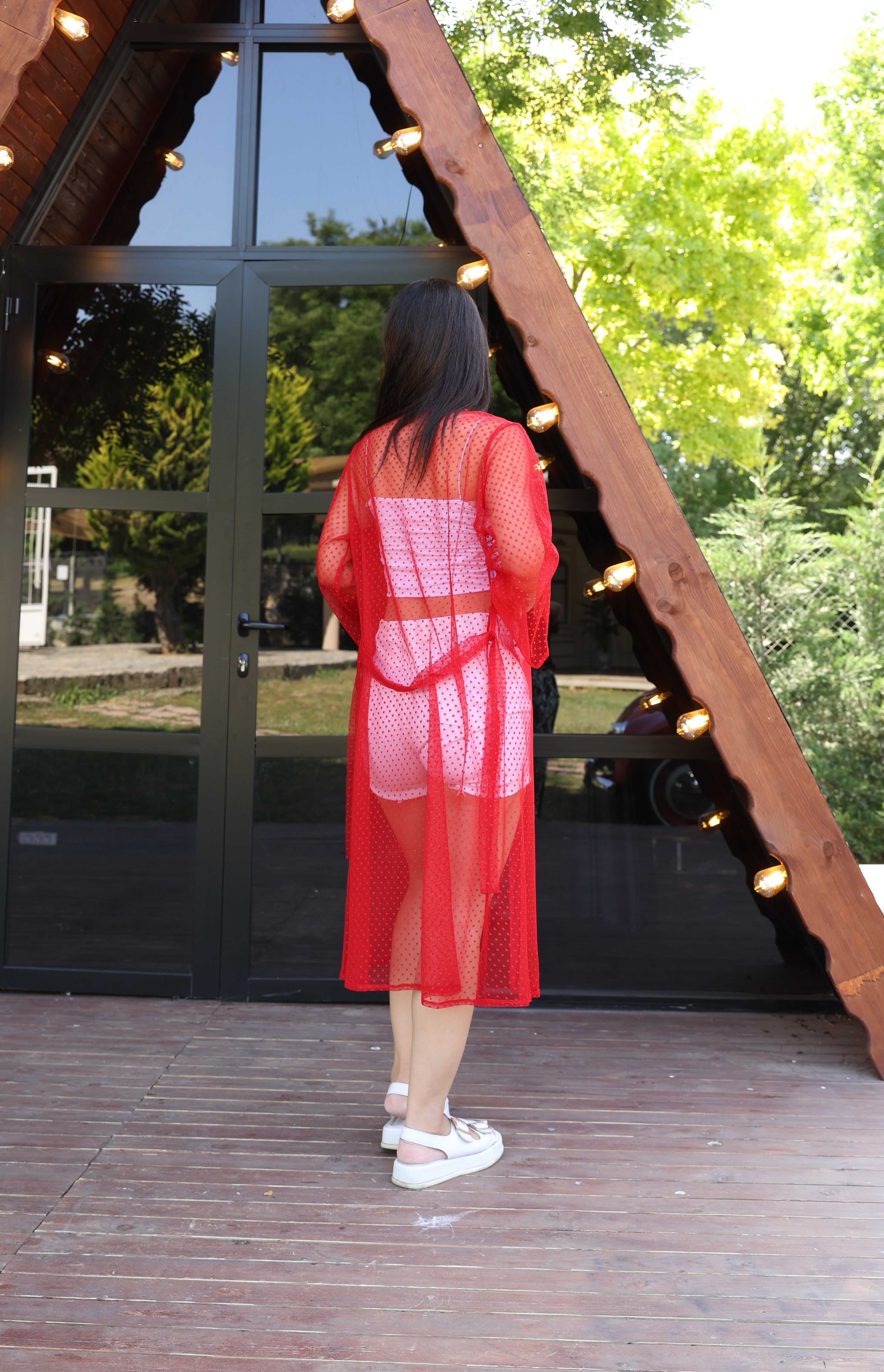 Puantiye Desenli Şeffaf Yazlık Kimono – Hafif, Şık ve Trend Tasarım