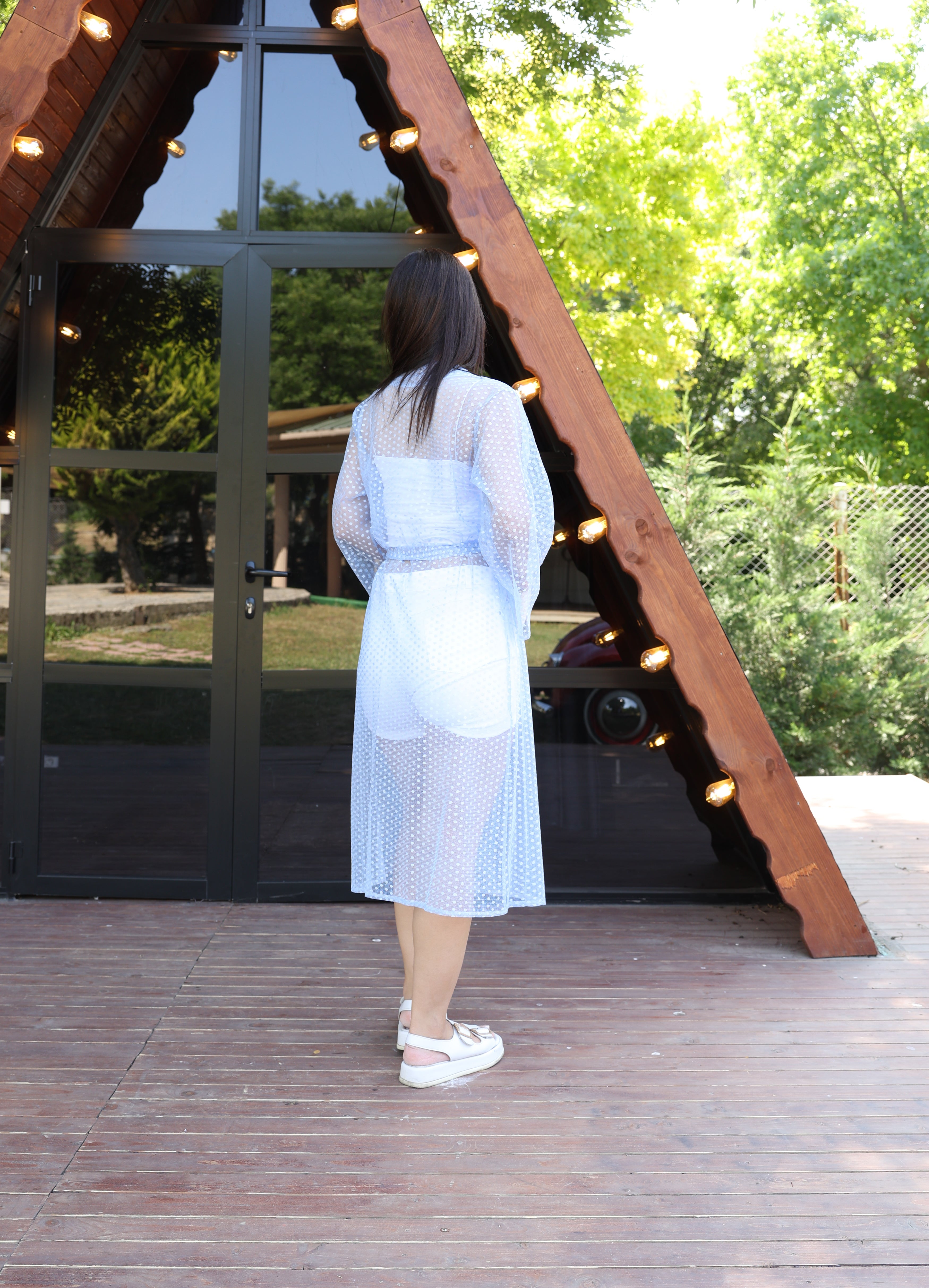 Puantiye Desenli Şeffaf Yazlık Kimono – Hafif, Şık ve Trend Tasarım