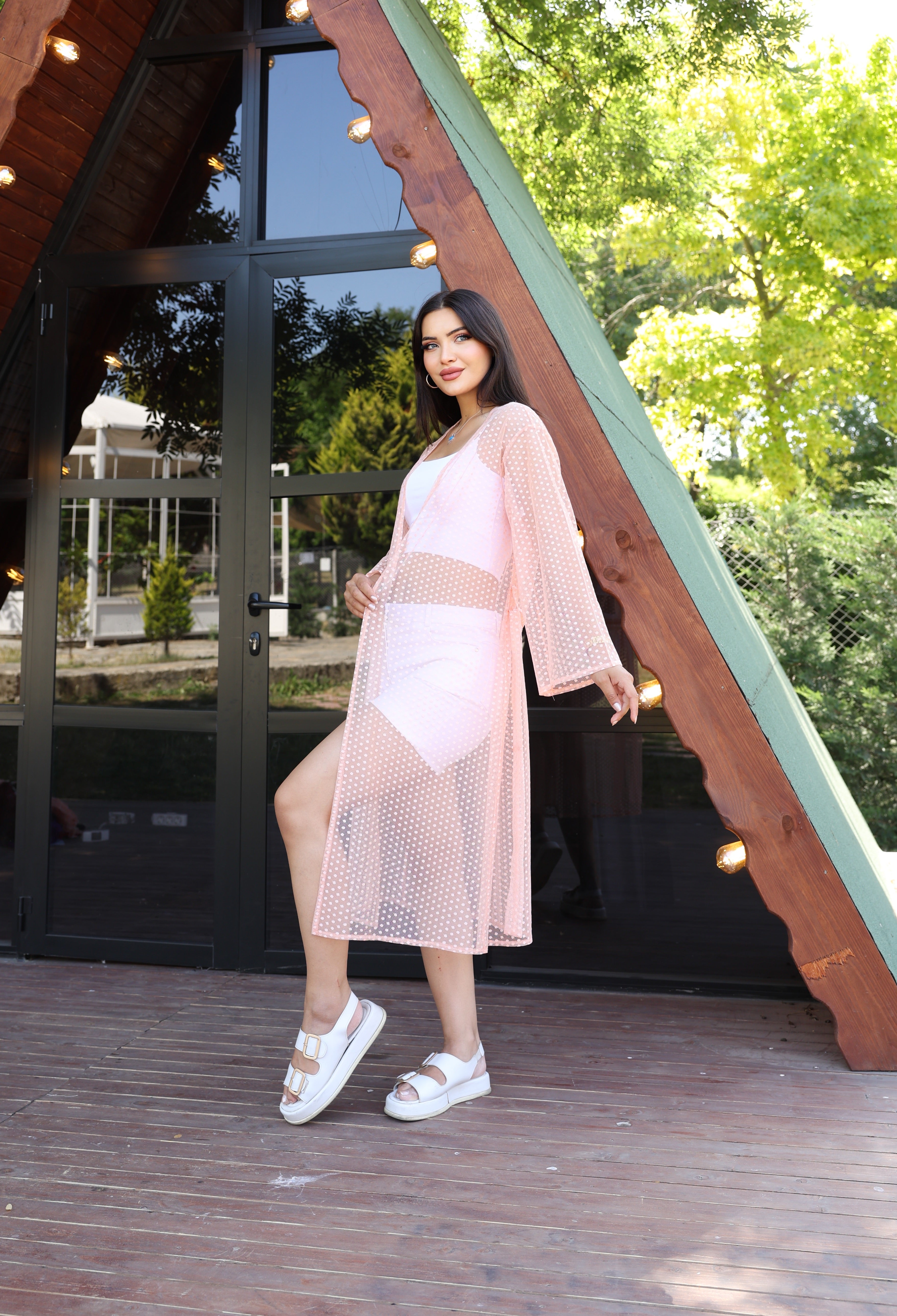 Puantiye Desenli Şeffaf Yazlık Kimono – Hafif, Şık ve Trend Tasarım