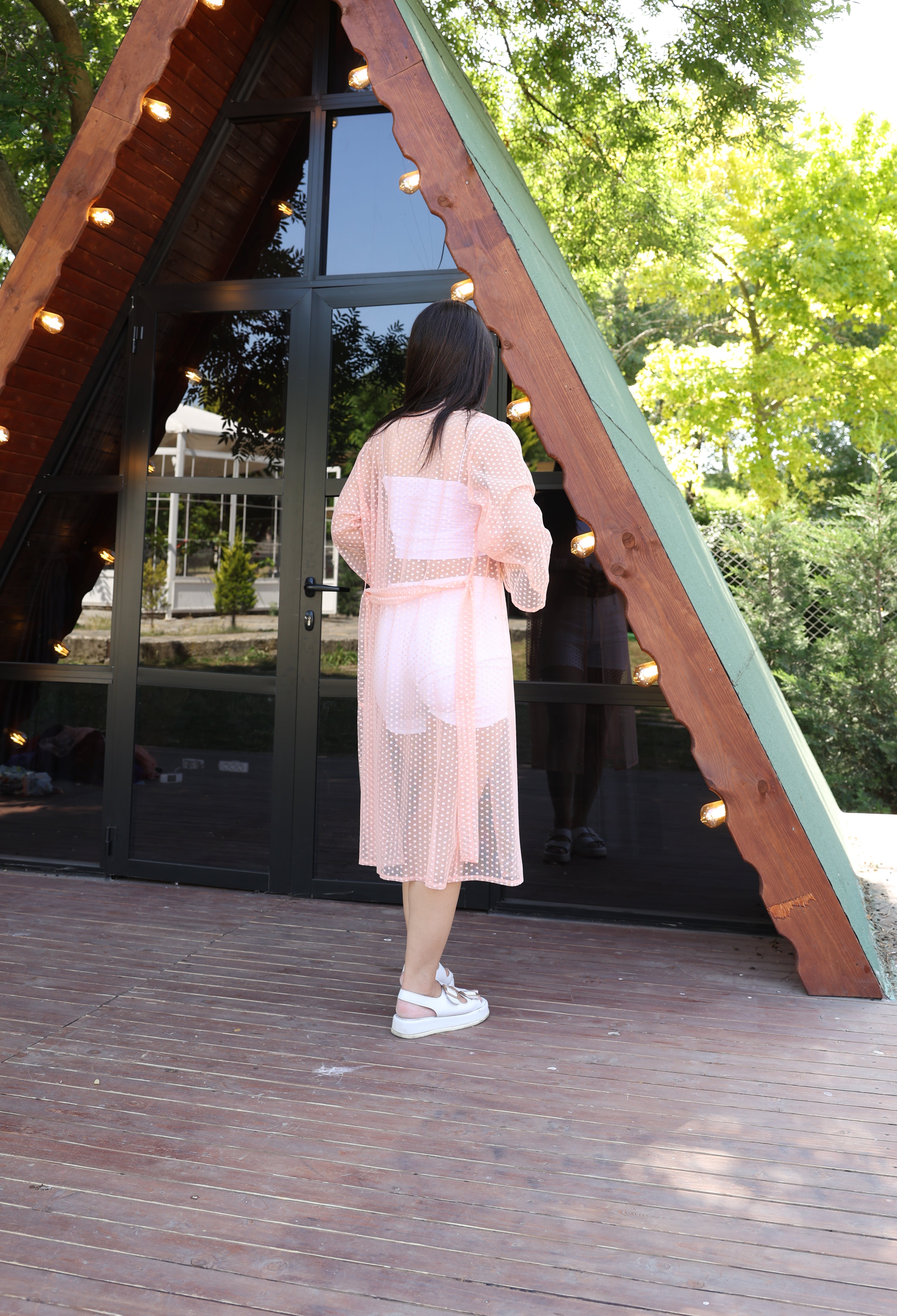 Puantiye Desenli Şeffaf Yazlık Kimono – Hafif, Şık ve Trend Tasarım