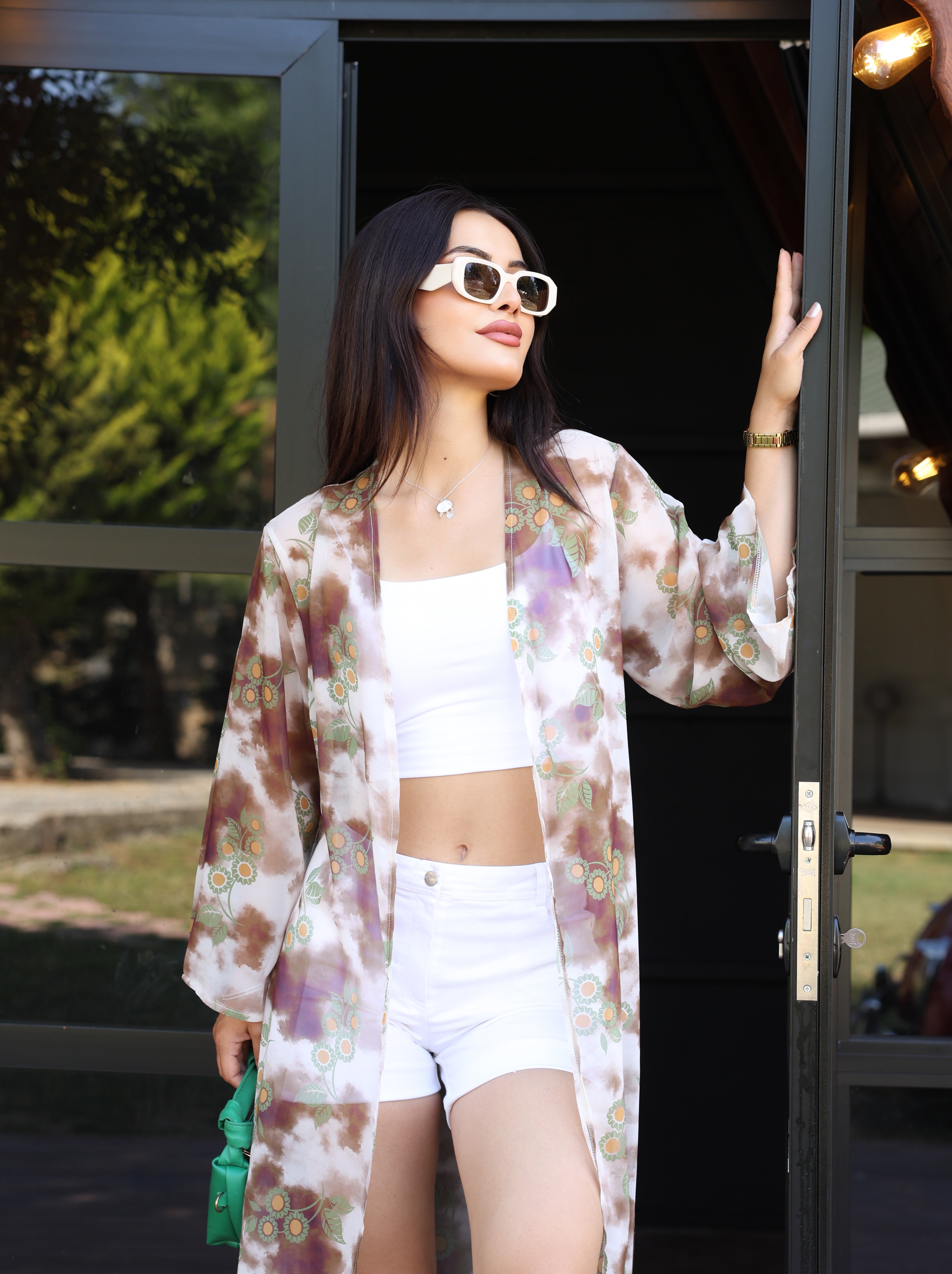 Şık, Hafif ve Çok Yönlü – Standart Beden Desenli Kimono