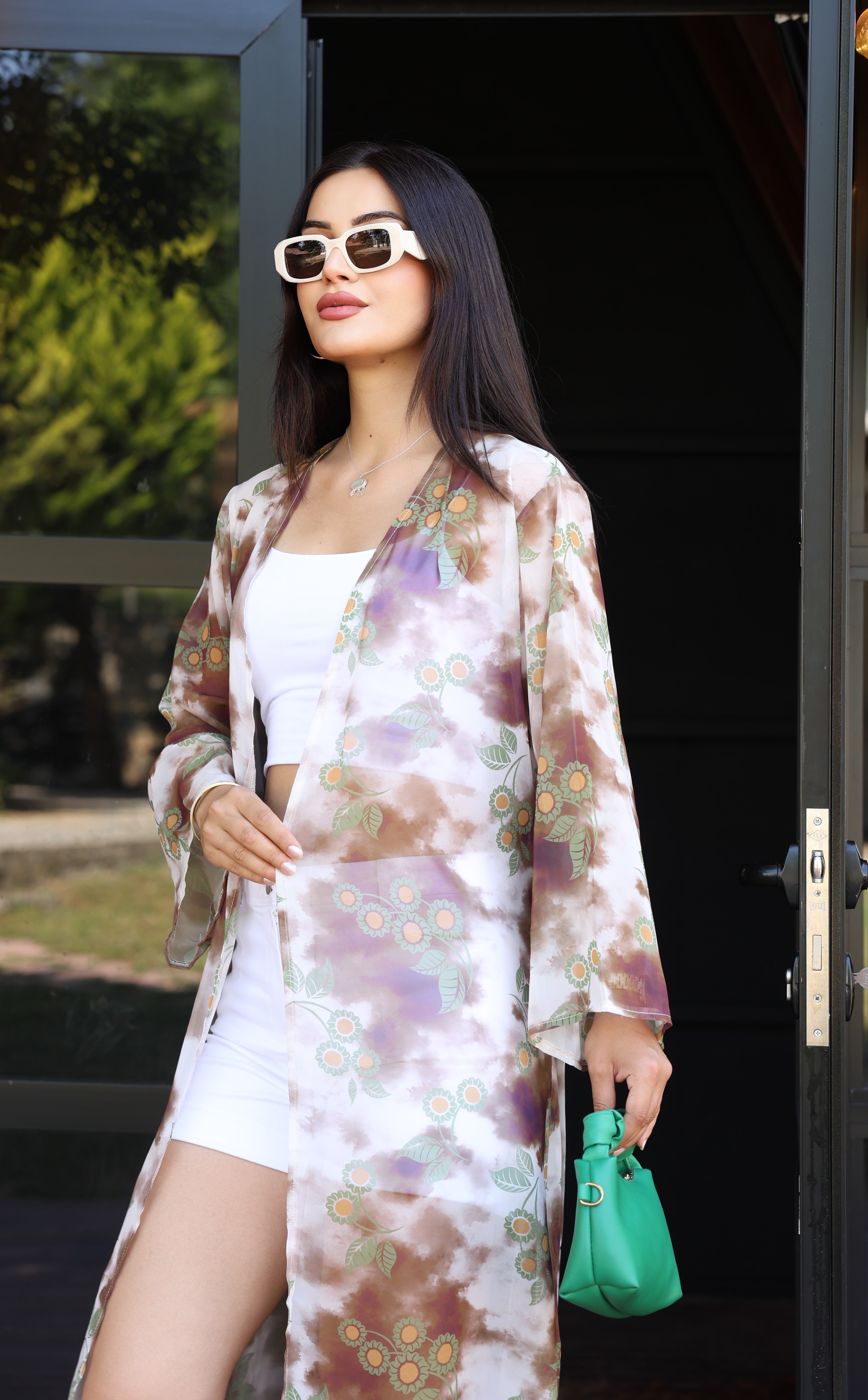 Şık, Hafif ve Çok Yönlü – Standart Beden Desenli Kimono