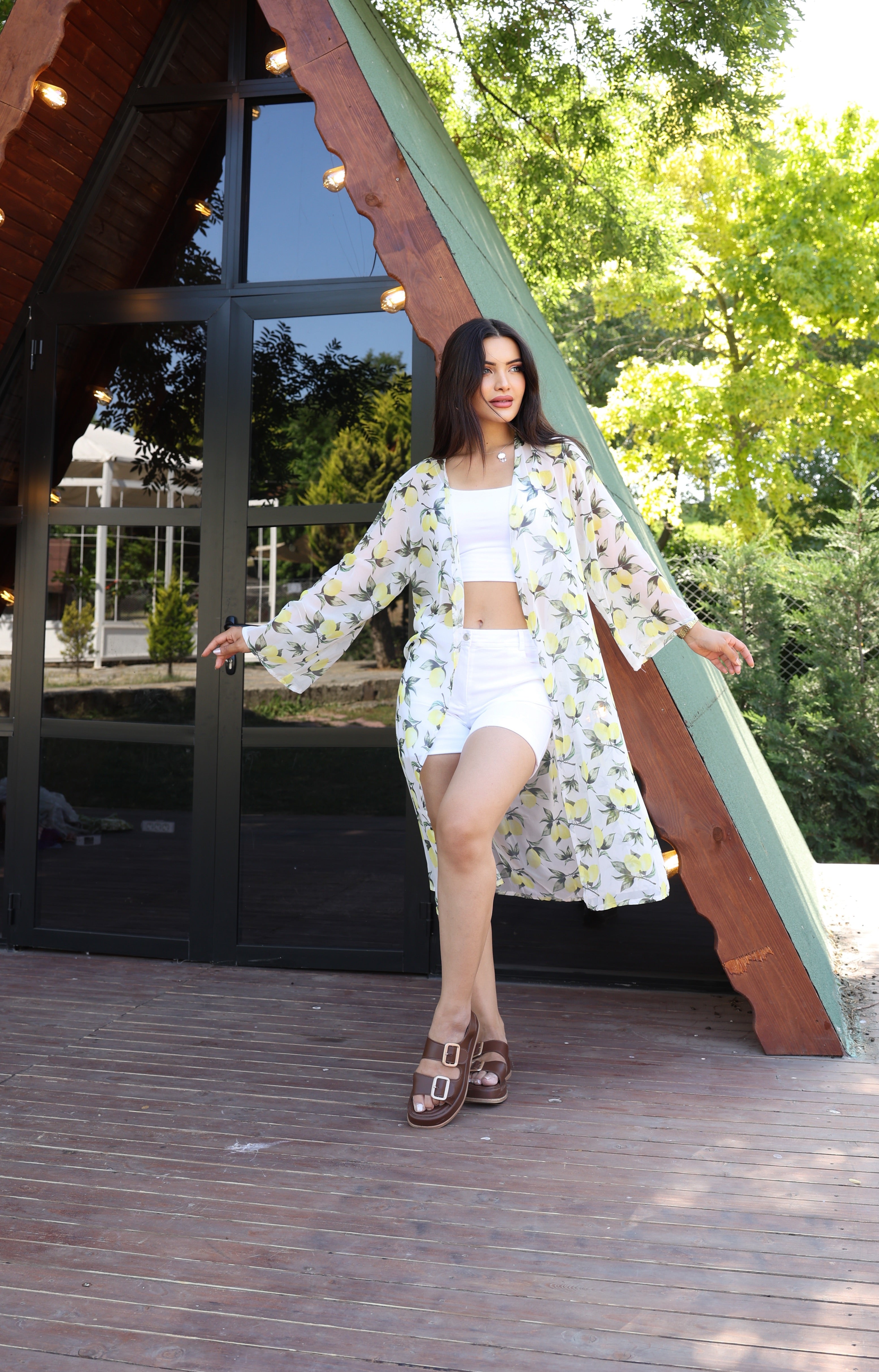 Şık, Hafif ve Çok Yönlü – Standart Beden Desenli Kimono