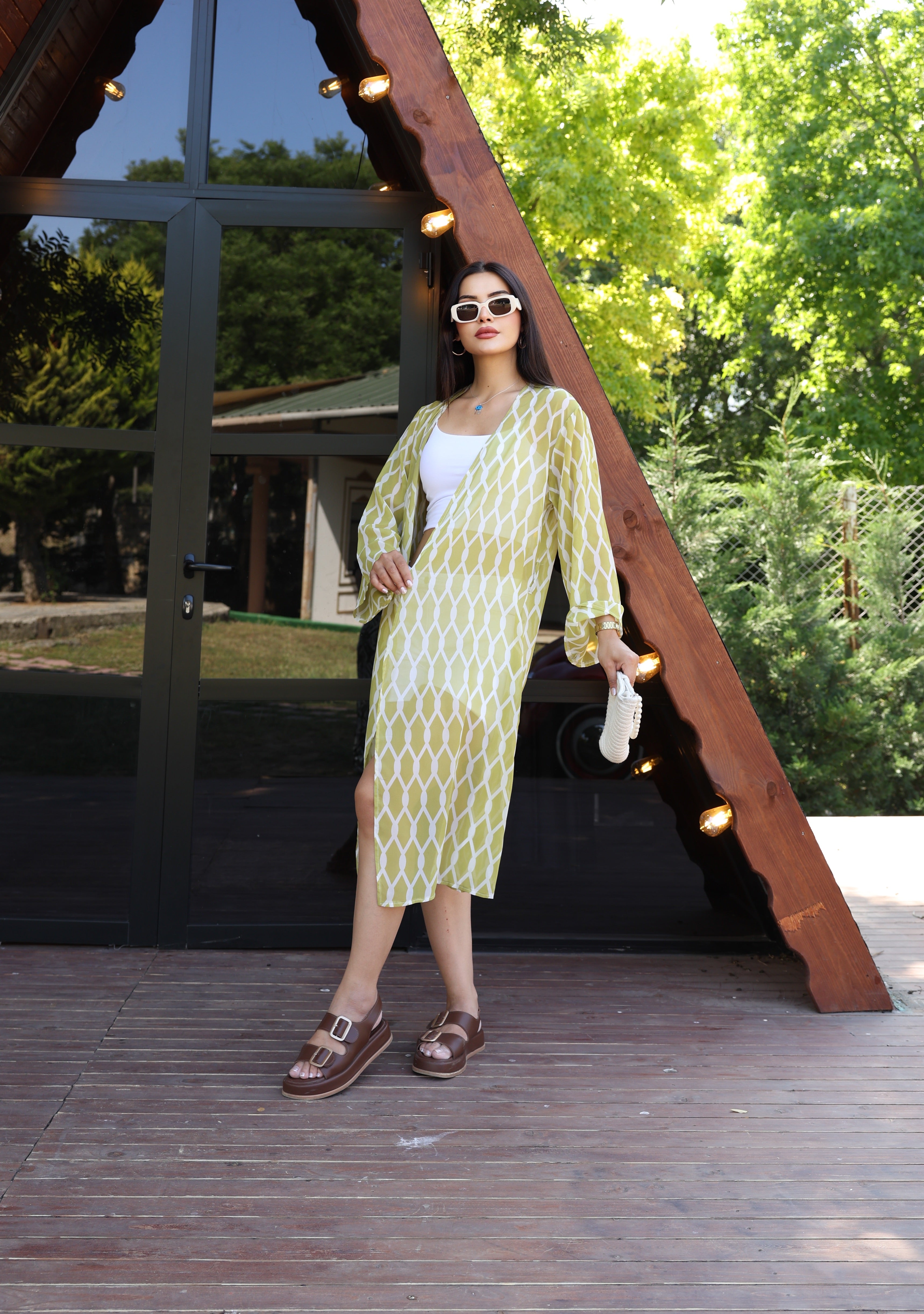 Şık, Hafif ve Çok Yönlü – Standart Beden Desenli Kimono