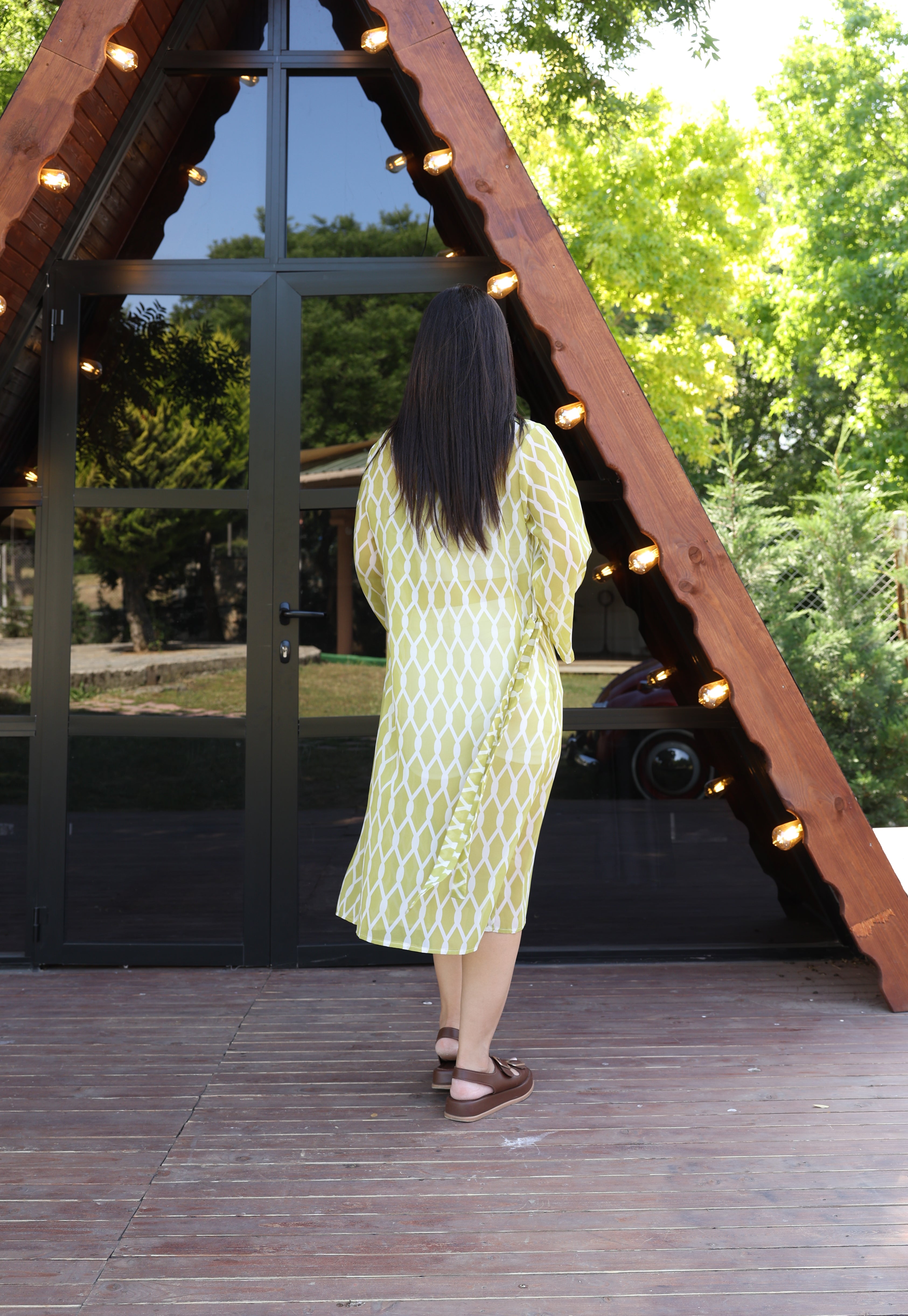 Şık, Hafif ve Çok Yönlü – Standart Beden Desenli Kimono