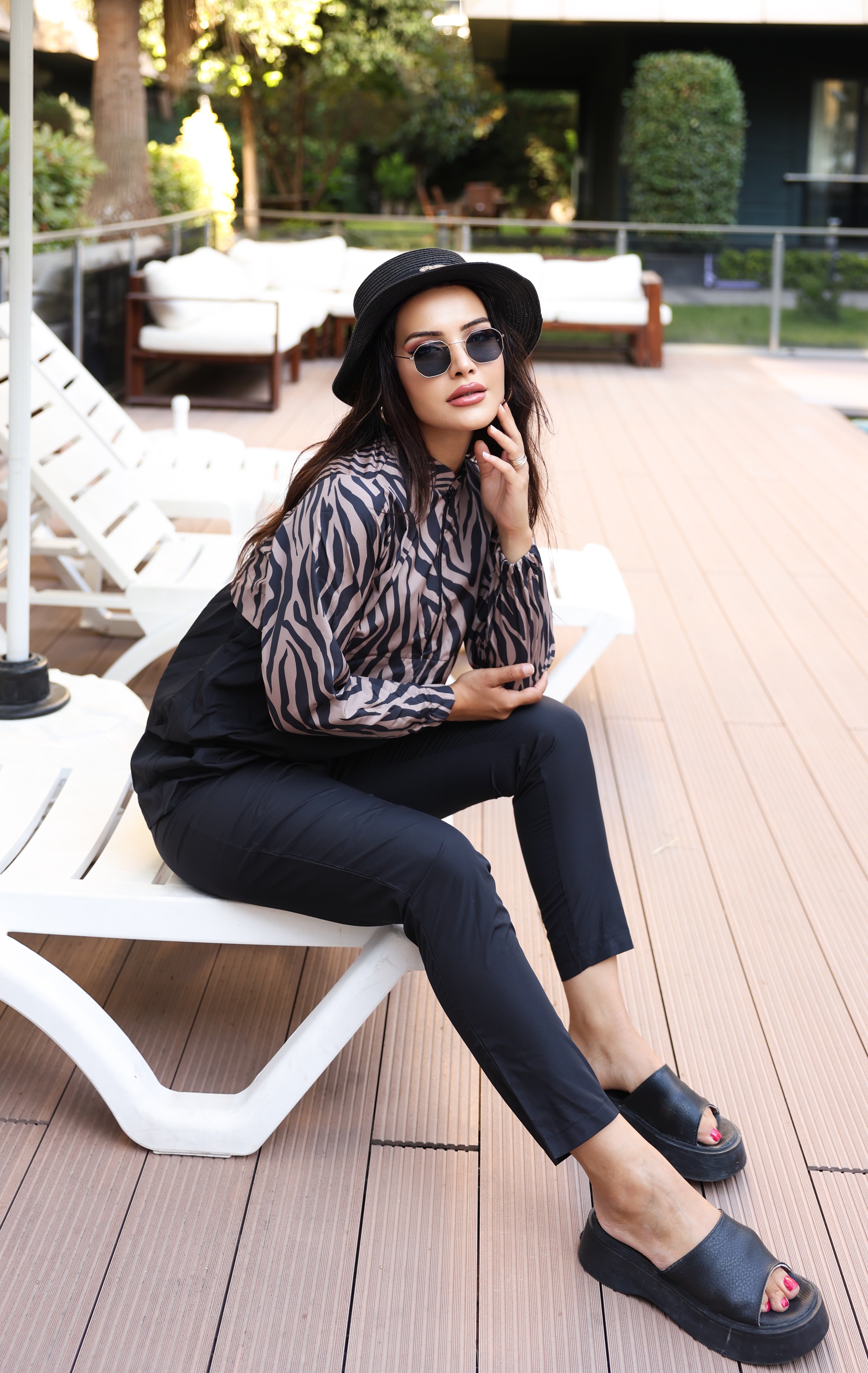 Kadın Zebra Desenli Tam Kapalı Tesettür Mayo Haşema