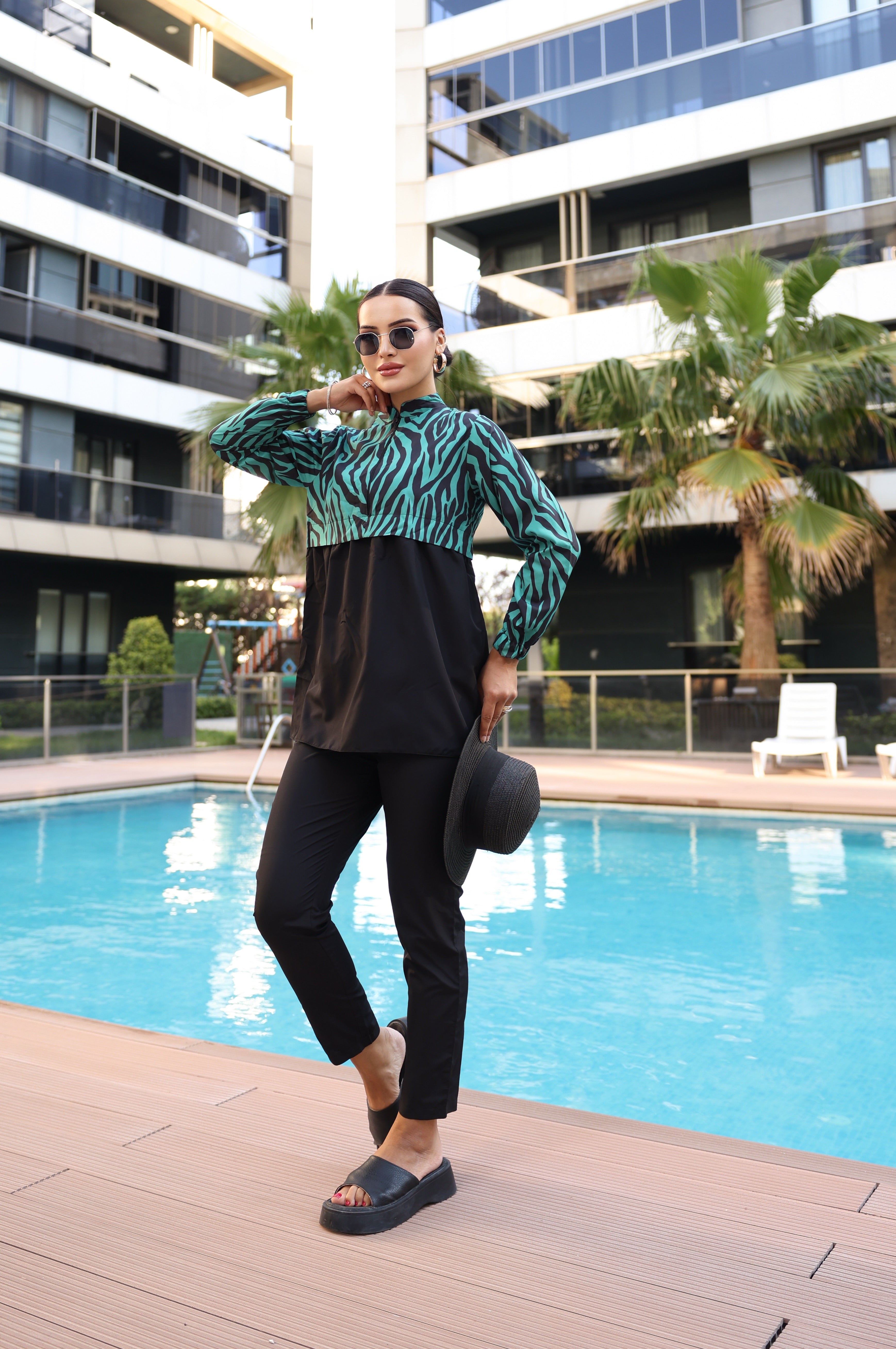 Kadın Zebra Desenli Tam Kapalı Tesettür Mayo Haşema