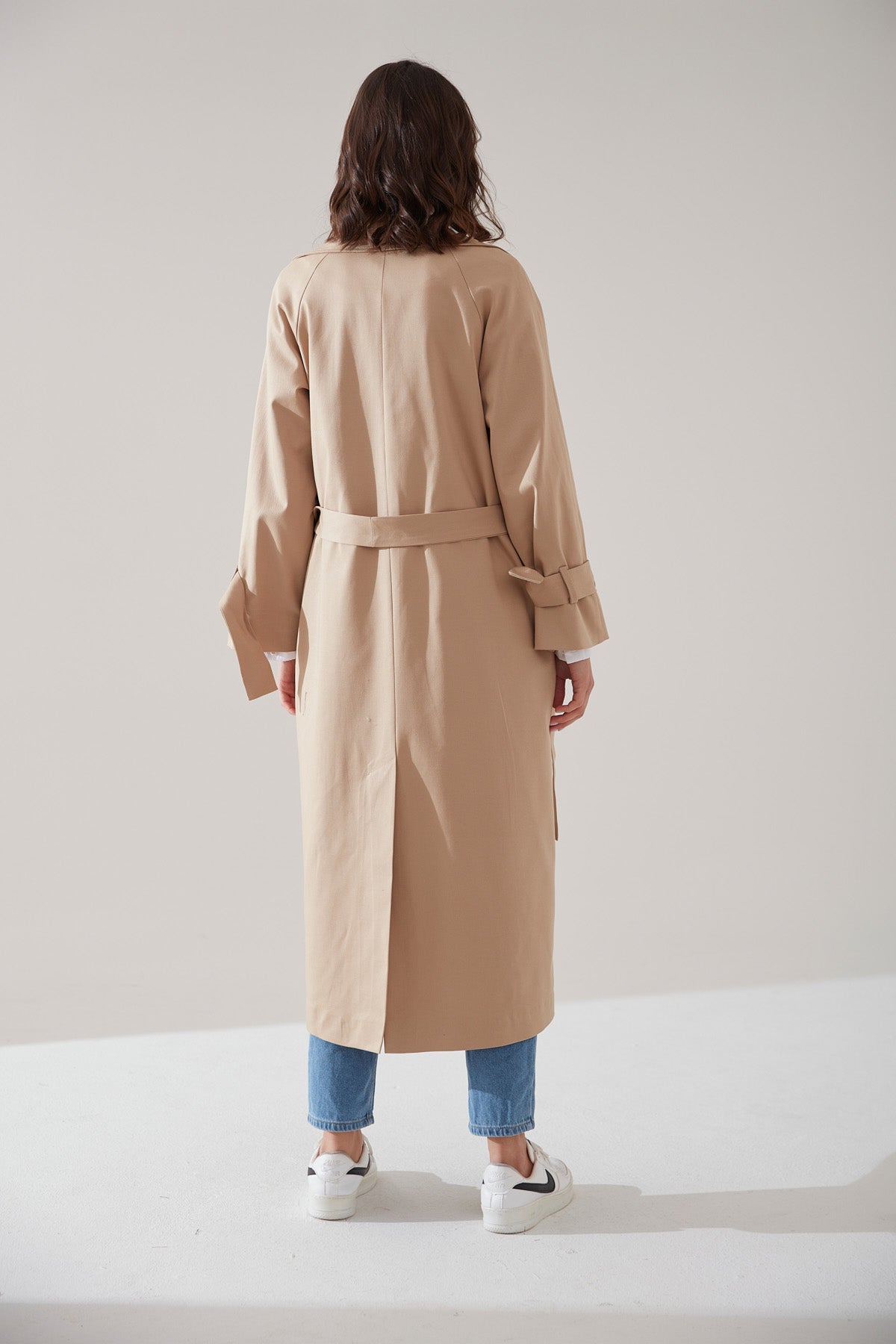 Trençkot Oversize Kol Detaylı Astarlı Geniş Kesim Reglan