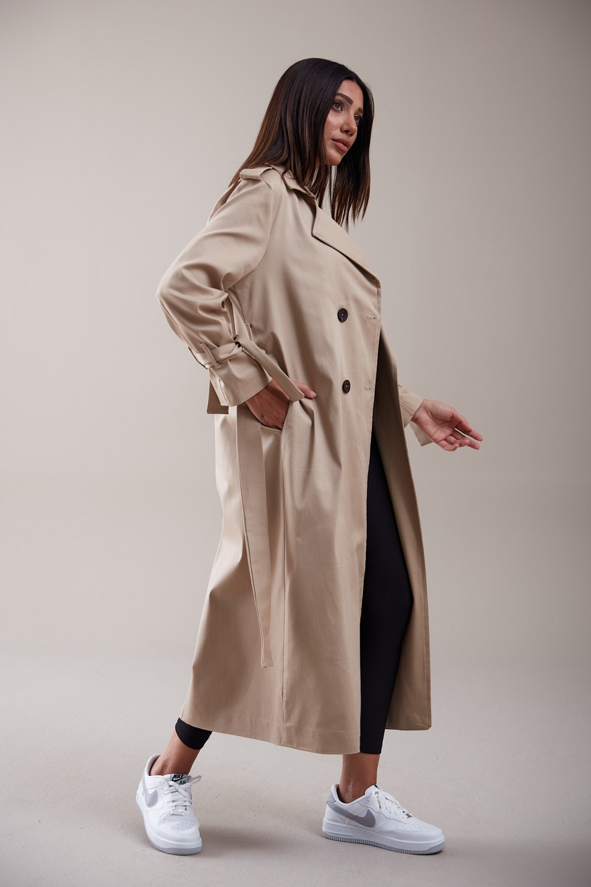 Trençkot Oversize Astarlı Rüzgarlık Detaylı Geniş Kesim Nora