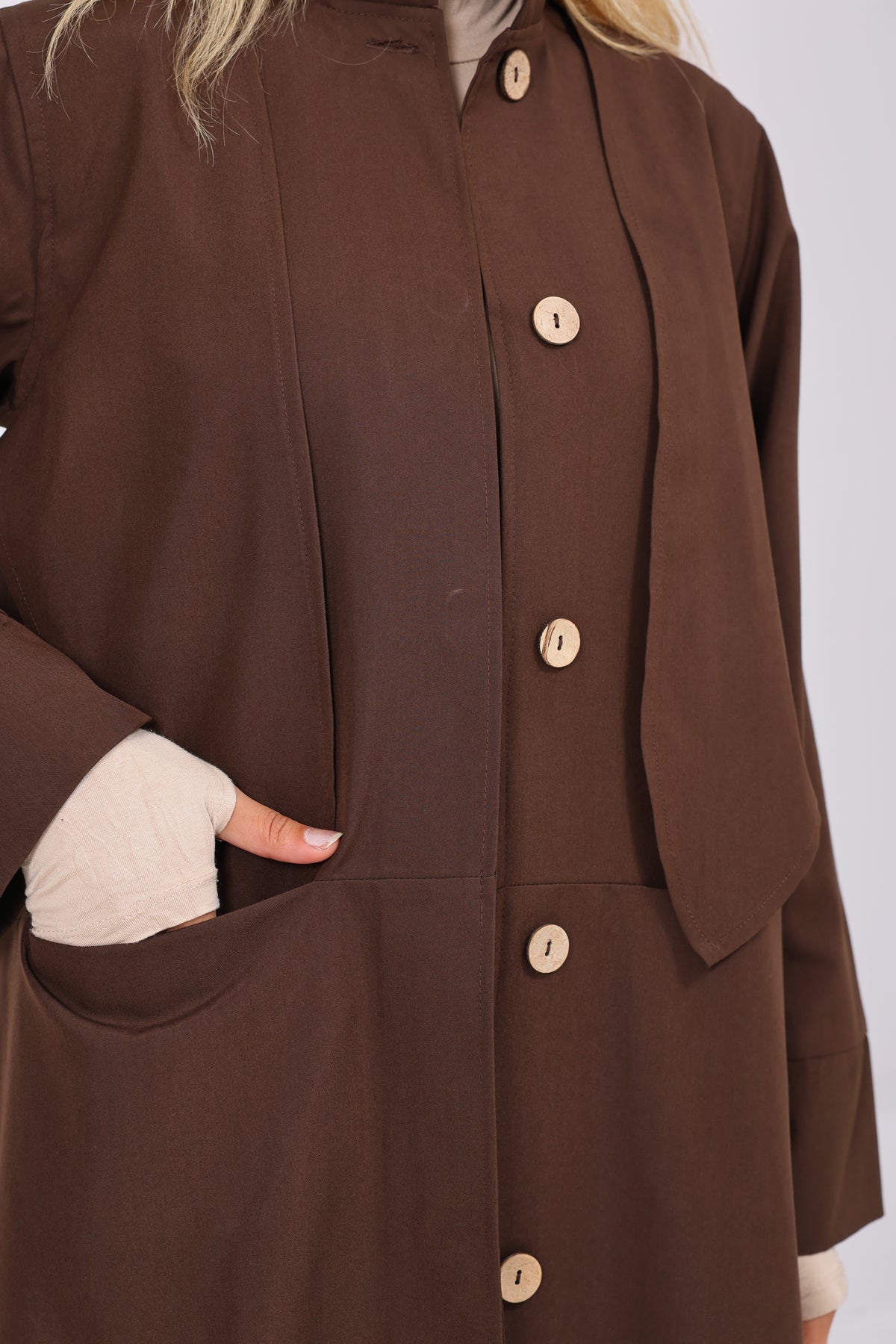Kadın Oversize Uzun Trençkot Hakim Yaka Düğmeli Cepli Mevsimlik Dış Giyim