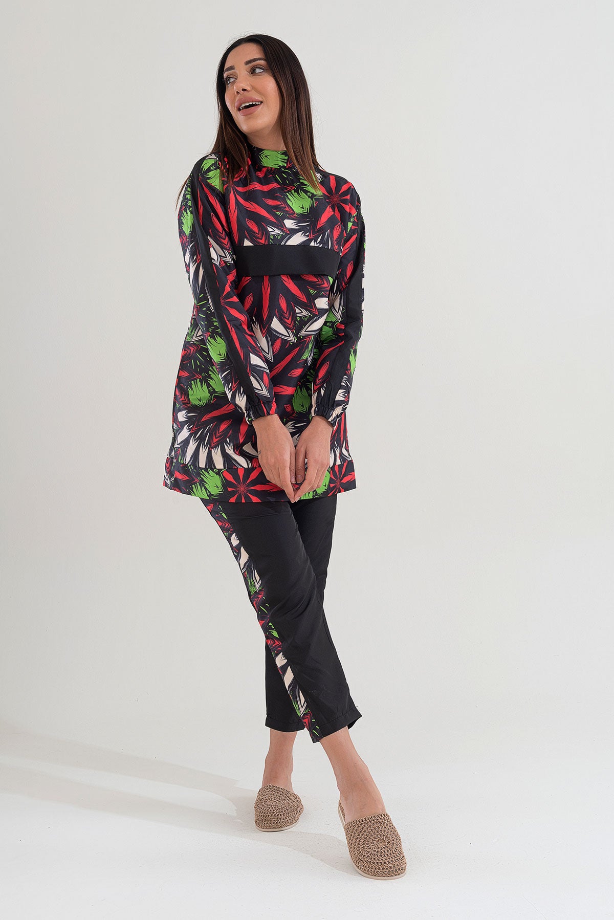 Desenli Tam Kapalı Tesettür Mayo Haşema