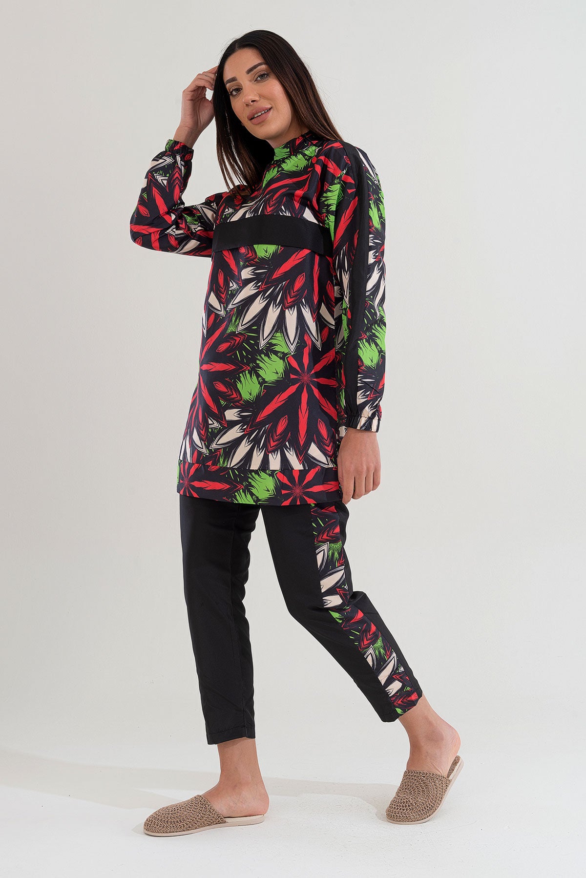 Desenli Tam Kapalı Tesettür Mayo Haşema