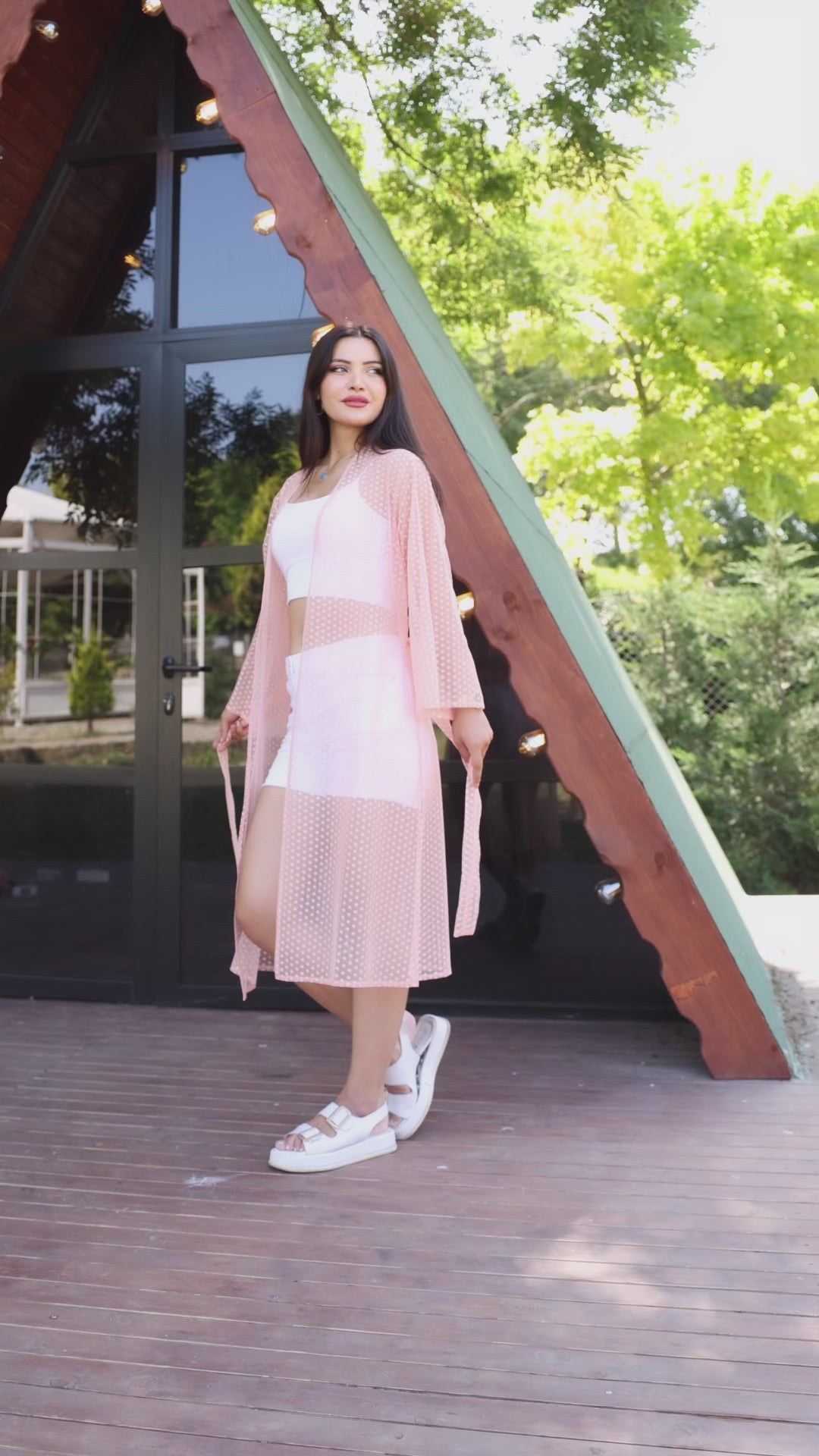 Puantiye Desenli Şeffaf Yazlık Kimono – Hafif, Şık ve Trend Tasarım