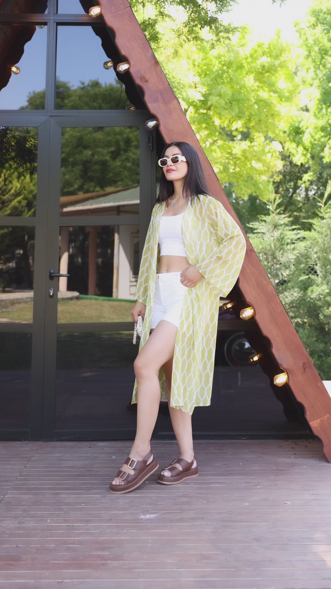 Şık, Hafif ve Çok Yönlü – Standart Beden Desenli Kimono