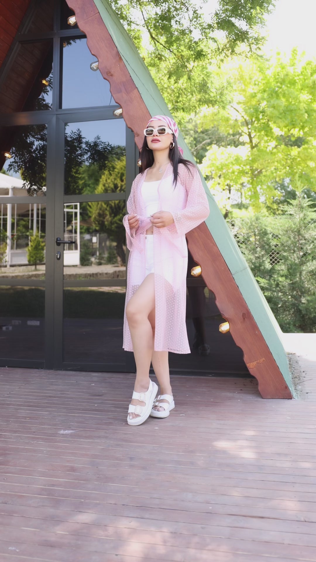 Puantiye Desenli Şeffaf Yazlık Kimono – Hafif, Şık ve Trend Tasarım