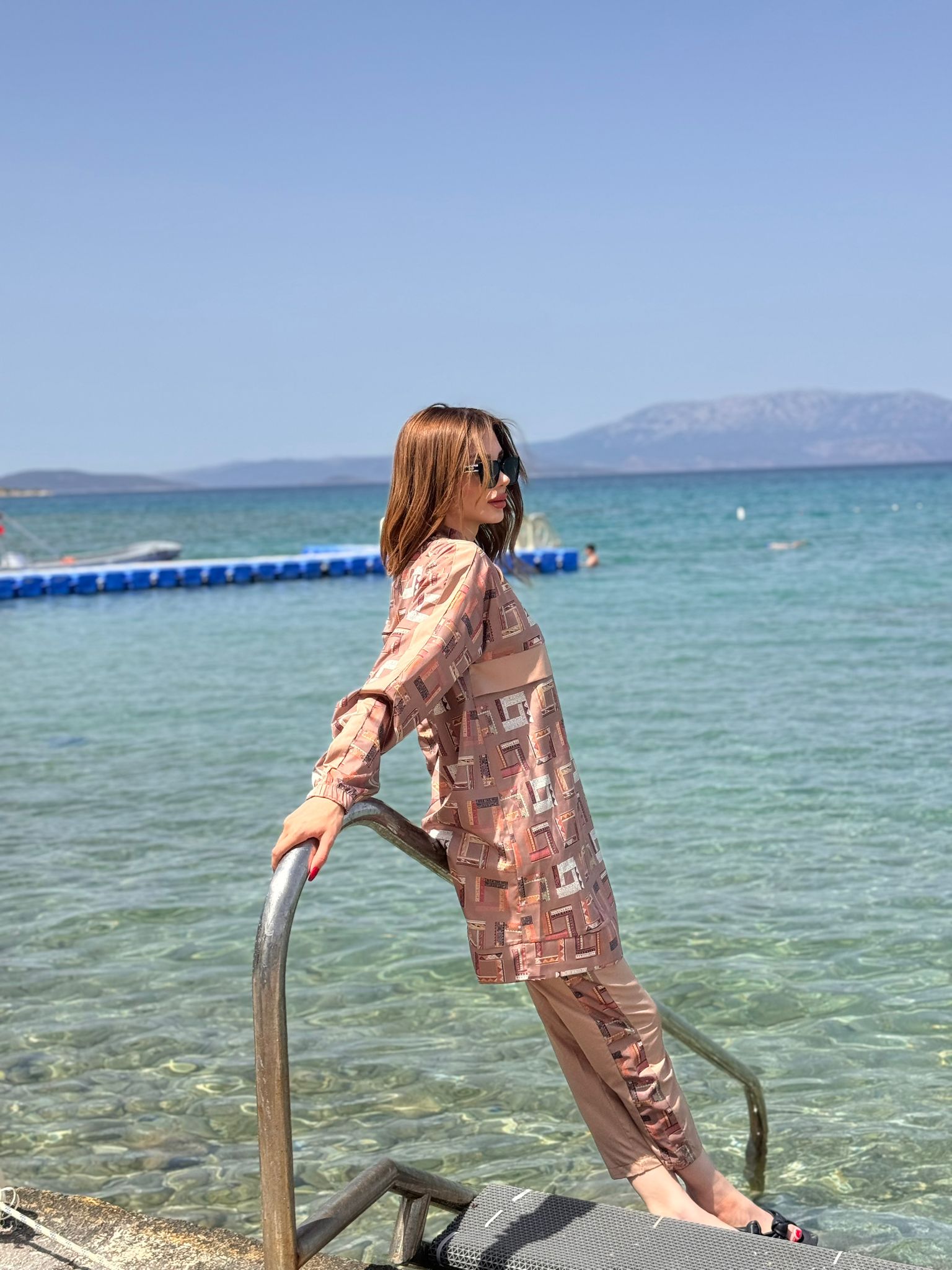 Etnik Desenli Tam Kapalı Tesettür Mayo Haşema