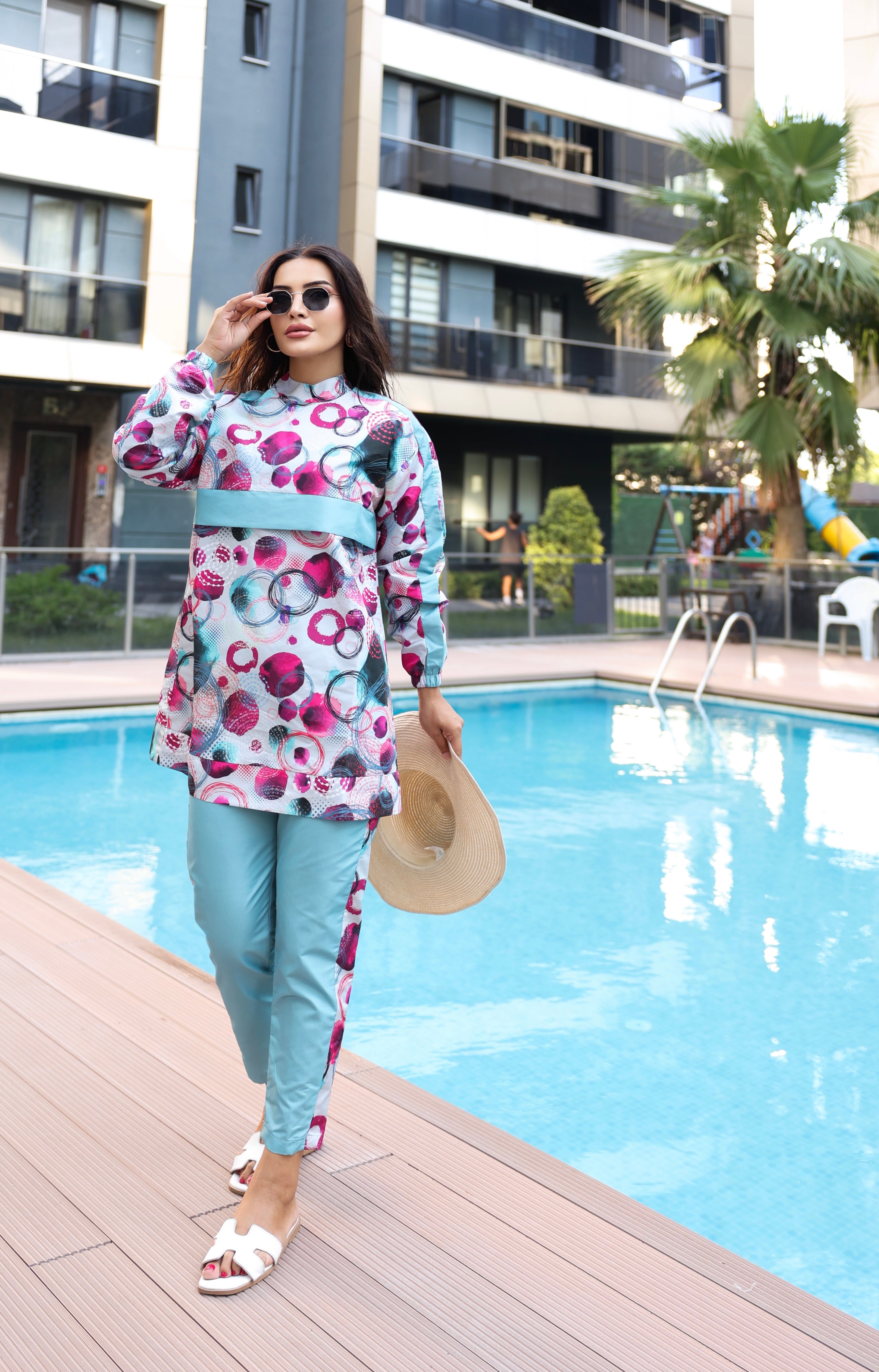 Desenli Tam Kapalı Tesettür Mayo Haşema