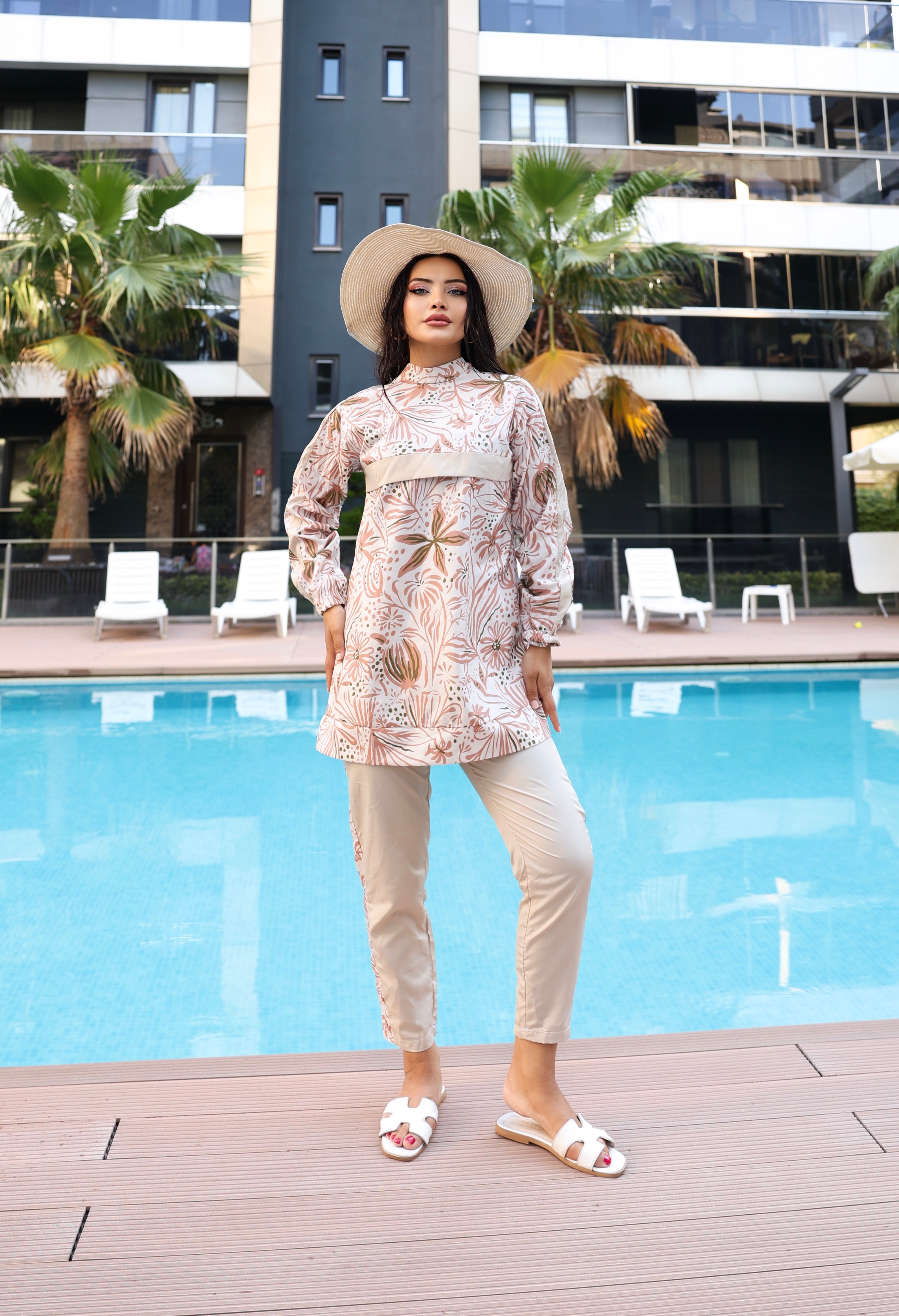 Desenli Tam Kapalı Tesettür Mayo Haşema