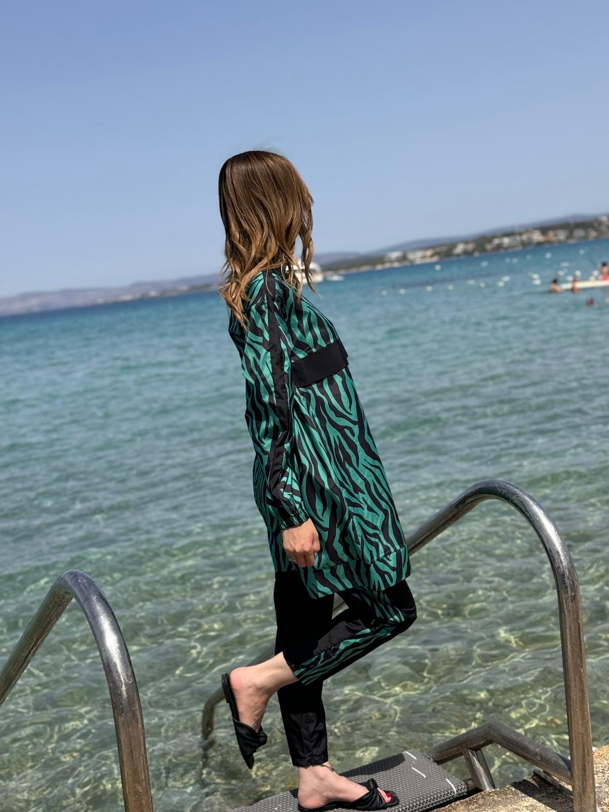 Zebra Desenli Tam Kapalı Tesettür Mayo Haşema