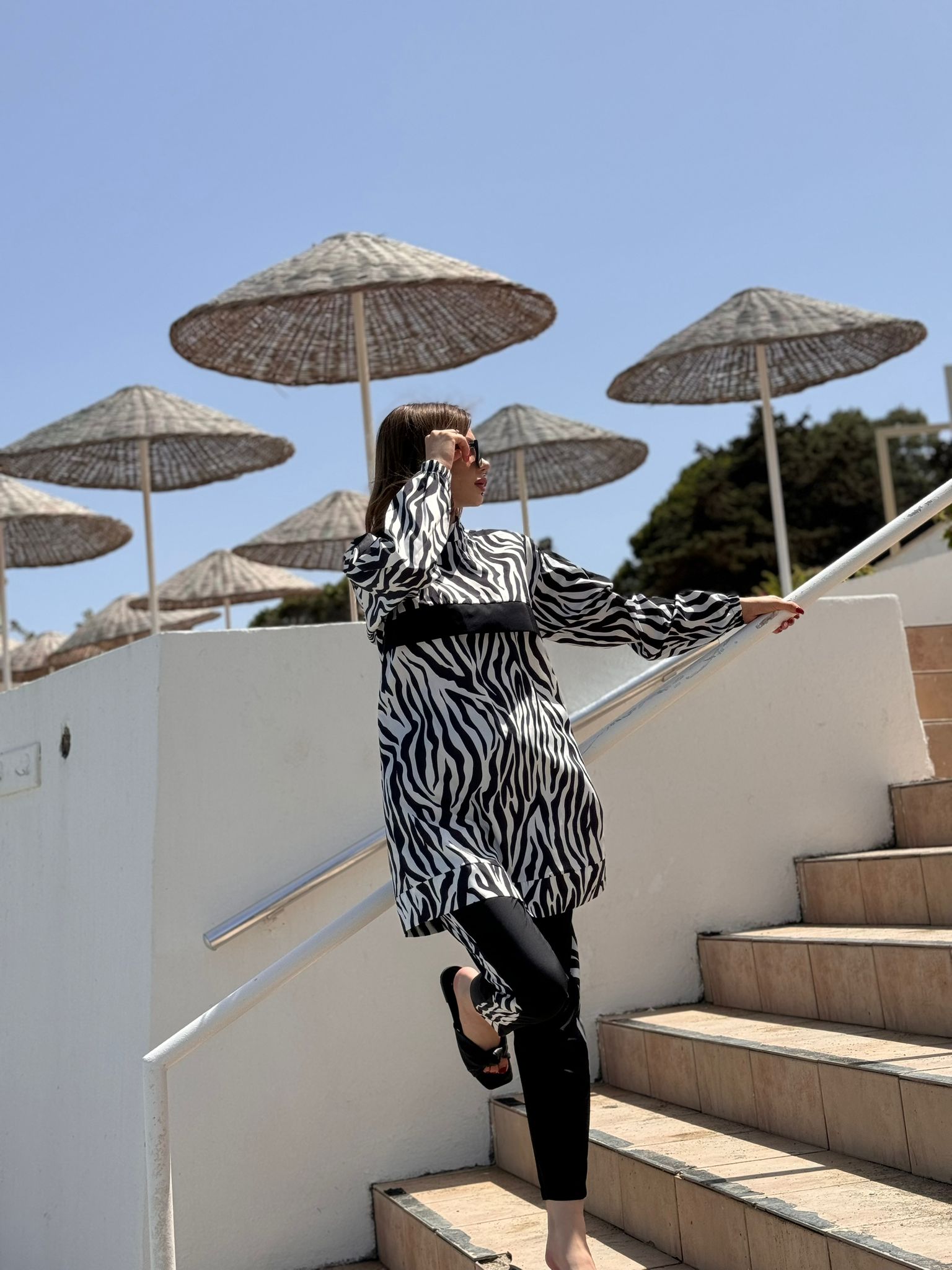 Zebra Desenli Tam Kapalı Tesettür Mayo Haşema